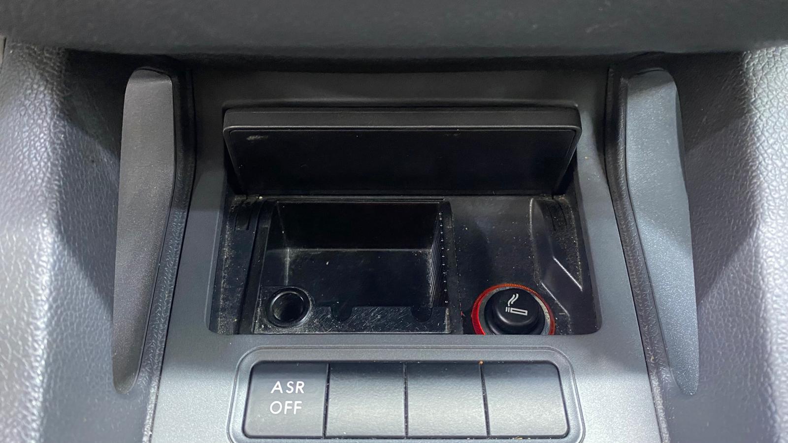 VOLKSWAGEN GOLF 12